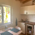 Сasa de vacaciones Coastal Vineyard Hideaway