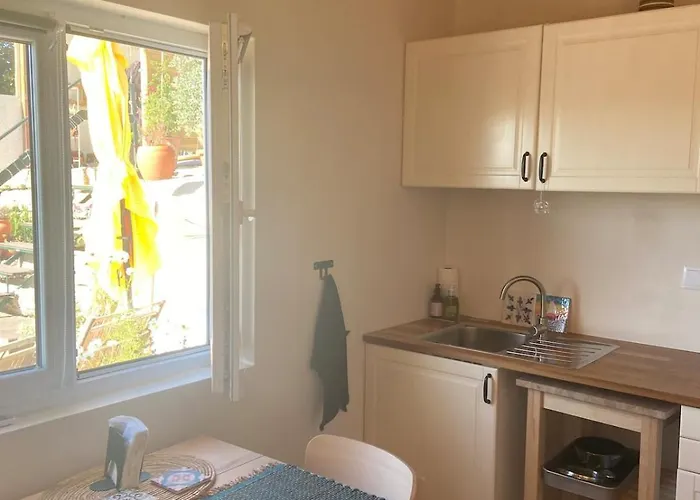 Holiday home Coastal Vineyard Hideaway